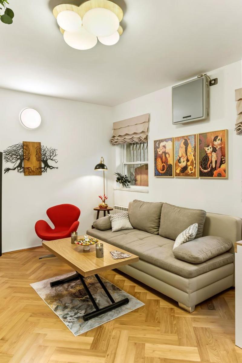 Casa De Povesti - Calea Victoriei Apartment Bucureşti Exterior foto